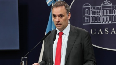 Adorni recogió el guante y se refirió a la "interna" entre Milei y su vice