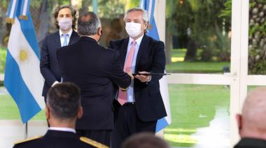 El presidente entregó reconocimientos a oficiales superiores de las fuerzas de seguridad