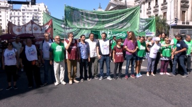 El Gobierno bonaerense acordó paritarias con gremios estatales