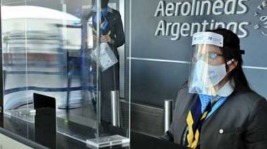 Empleados de Aerolíneas Argentinas cobrarán sueldo de junio en cuotas