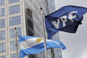 El Gobierno pidió suspender en EE.UU. el fallo que obliga a entregar 51 % de YPF