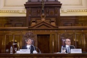 La Corte dictó una medida cautelar a favor del reclamo por la coparticipación