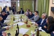 Otras 348 muertes mientras Alberto Fernández permanece aislado por prevención
