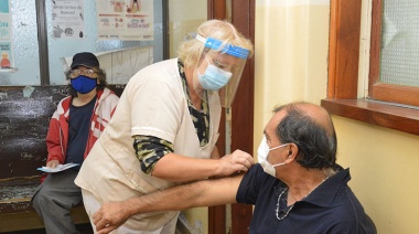 Comenzó a aplicarse la vacuna antigripal