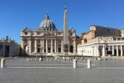 El Vaticano vuelve a cerrar sus museos y se agrava su déficit para 2020
