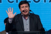 Daniel Arroyo contrajo coronavirus y tiene síntomas leves