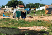 El Gobierno rechazó la toma de tierras y remarcó las carencias habitacionales
