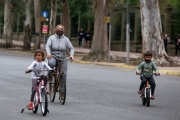 El domingo se peatonalizarán las calles del Paseo del Bosque
