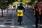La Plata: se confirmó una multa millonaria contra la plataforma digital Glovo