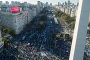 Masivas marchas en todo el país, con varias consignas y reclamos