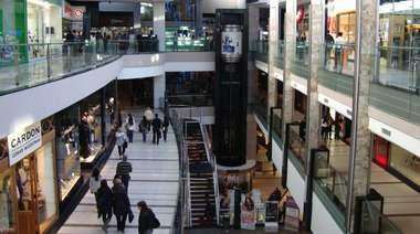 Un 25% de los locales de shoppings cerró por la inactividad
