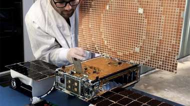 Convocatoria de la Universidad Nacional de La Plata para desarrollar un satélite propio