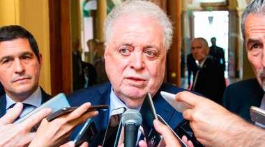 Ginés, Gollán y Quirós analizaron la situación de la pandemia en la región del AMBA