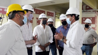 Garro recorrió una cadena de supermercados que abrirá próximamente