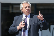 Alberto Fernández encabezó anuncio de inversión en la refinería de Raízen
