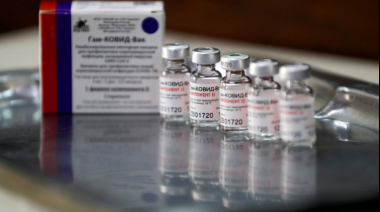 The Lancet publicó resultados sobre la vacuna rusa Sputnik V: mostró una efectividad de 91,6 %