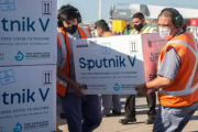 Llegó de Moscú un nuevo avión de Aerolíneas Argentinas con vacunas Sputnik V