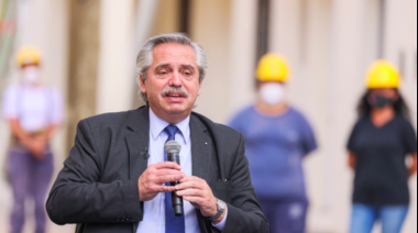 Fernández: “Hacer viviendas no es solamente darle un techo a cada uno, es darle condiciones de vida”