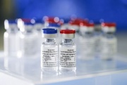 Llegarán a la Argentina nuevas dosis de AstraZeneca y de la “Sputnik V”