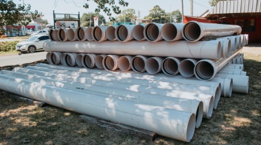 Abella apuesta a la obra en cloacas