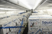 Más vacunas: llegaron otras 800.000 dosis de la Sputnik V