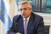 Fernández, tras su aislamiento, define nuevos ministros y DNU por Covid