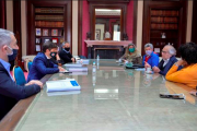 Reunión con Kicillof para entregar su informe anual