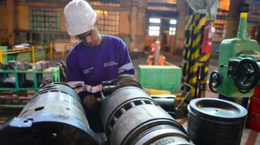 Derrumbe de la actividad económica: cayó 26,4% en abril