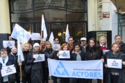 En busca de #TeatroSeguro, marcharon los actores