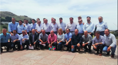 Intendentes del interior bonaerense: "es perfectible el sistema de fases impuesto por la Provincia"