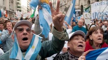 Advierten que jubilados perdieron entre mil y cuatro mil pesos mensuales este año