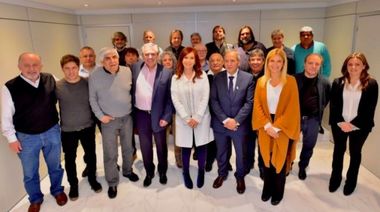 Intenso cierre de listas en el