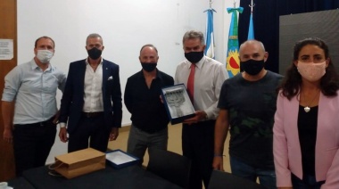 El presidente de la DAIA visitó la comunidad judía de Bahía Blanca