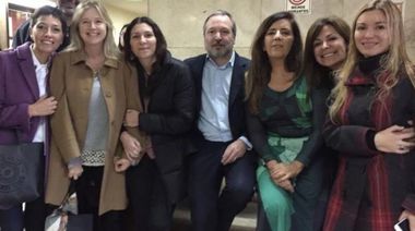 Quiénes son los dirigentes que acompañan a Cristina Kirchner en Comodoro Py