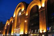 Evacuaron el shopping de Abasto por amenaza de bomba