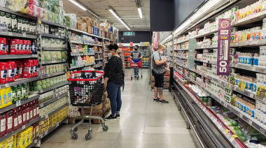 La canasta básica volvió a subir y una familia necesitó $62.958 mensuales en abril para no ser pobre