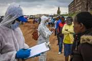Coronavirus hace estragos en India y África, y hay rebrote en Vietnam