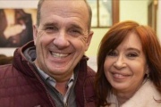 Intendentes del FdT y FE defienden la vuelta de la reelección indefinida