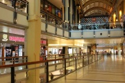 Desde mañana, reabren los shoppings en CABA