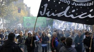 Judiciales bonaerenses piden paritarias y pararán 48 horas
