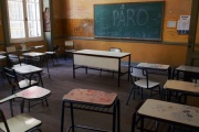 Nueva reunión con docentes por un aumento salarial en la Provincia