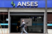 ANSES reprogramó el calendario de pagos para pensionados en mayo