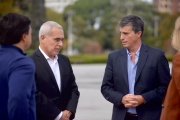 Allan presentó al “equipo del orden” para competir en la interna platense