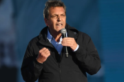 Massa advirtió a las petroleras: “Si el martes el abastecimiento de combustibles no está resuelto, desde el miércoles no van a poder exportar un solo barco más”