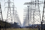 El plan de pago para saldar la deuda con las energéticas que hizo oficial el Gobierno