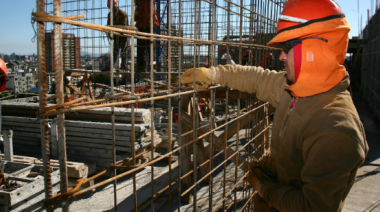 La industria y la construcción presentaron subas en el mes de diciembre