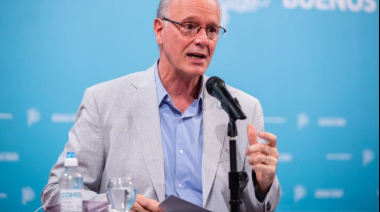 Gollán: “se va a restringir muy fuertemente la salida de turistas al exterior”