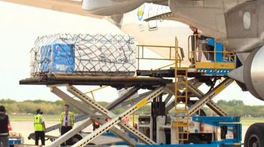 Llegaron a Ezeiza otras 500 mil dosis de la vacuna rusa Sputnik V