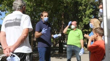 Garro encabezó operativos "puerta a puerta" para concientizar sobre cuidados ante el alza de contagios