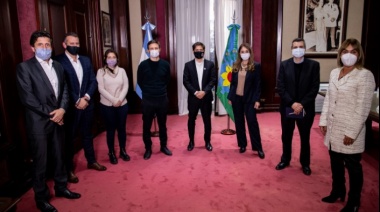 Kicillof se reunió con representantes de cámaras empresariales bonaerenses